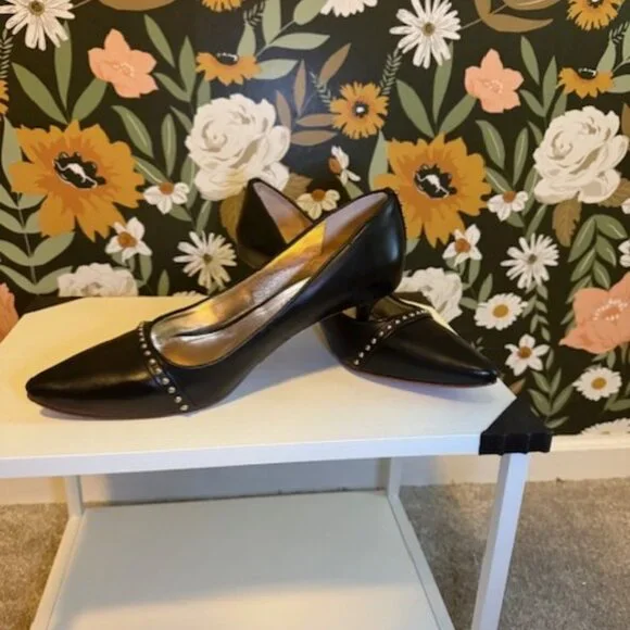 Claire Flowers Kitten Heel Karen Pump in Black - Size 12 - Picture 3 of 5